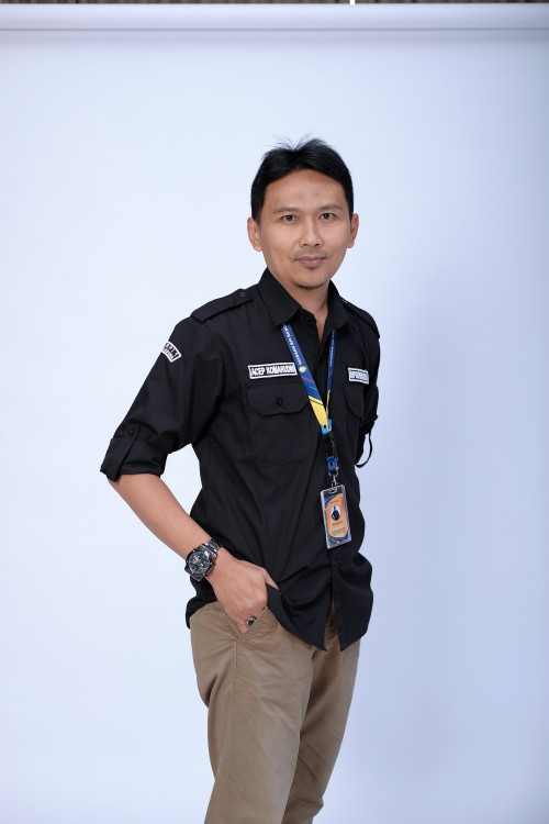 SMA BPI 1 BANDUNG ACEP KOMARUDIN, S.Si