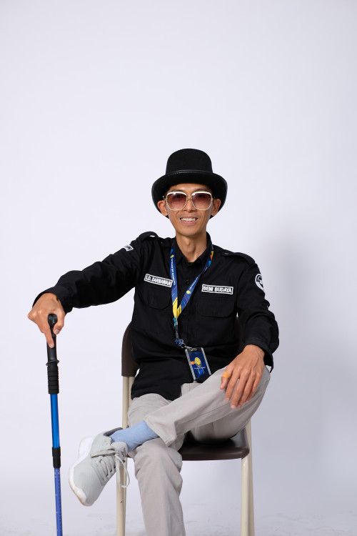 SMA BPI 1 BANDUNG Dadang Indra Darmawan, S.Pd