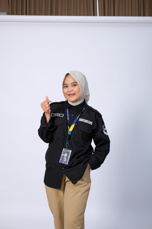 SMA BPI 1 BANDUNG Ikeu Nurjanah, S.Pd 