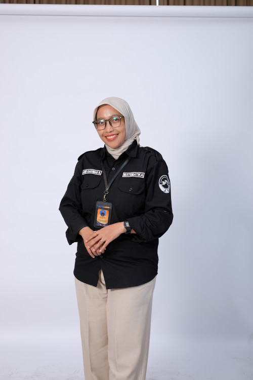 SMA BPI 1 BANDUNG Juni Rakhmah Nopa, M.Pd