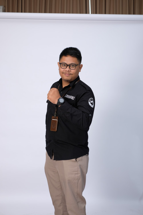 SMA BPI 1 BANDUNG Mohammad Rahdian Raksabrata, M. Pd, Gr
