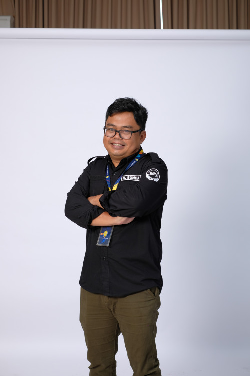 SMA BPI 1 BANDUNG Ridwan Saidi, S.Pd