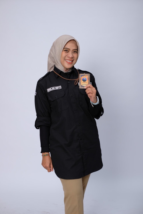 SMA BPI 1 BANDUNG Wulandari Septiani N, S.Pd